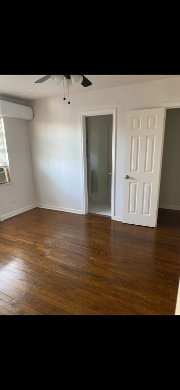 Photo - 1930 W Dallas St Apartment