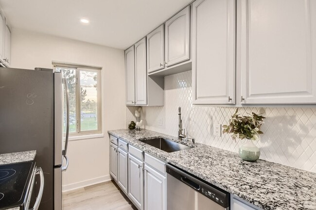 Photo - 1255 S. Monaco Pkwy Townhome