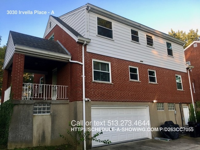 Building Photo - Spacious remodeled two bedroom unit