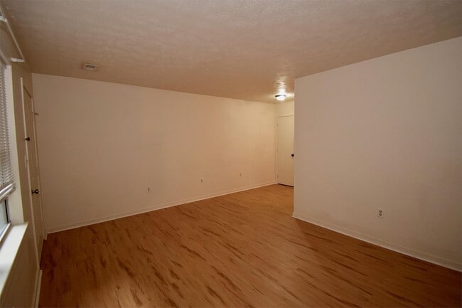 Photo - 129 W Vail Ct Townhome