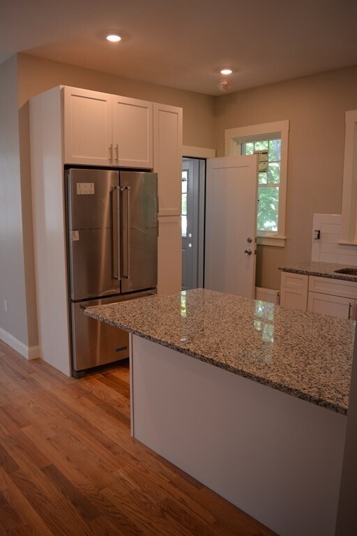 Building Photo - 29 Vassal Ln