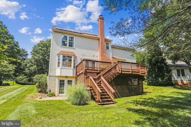 Foto del edificio - 4917 Sweetbirch Dr