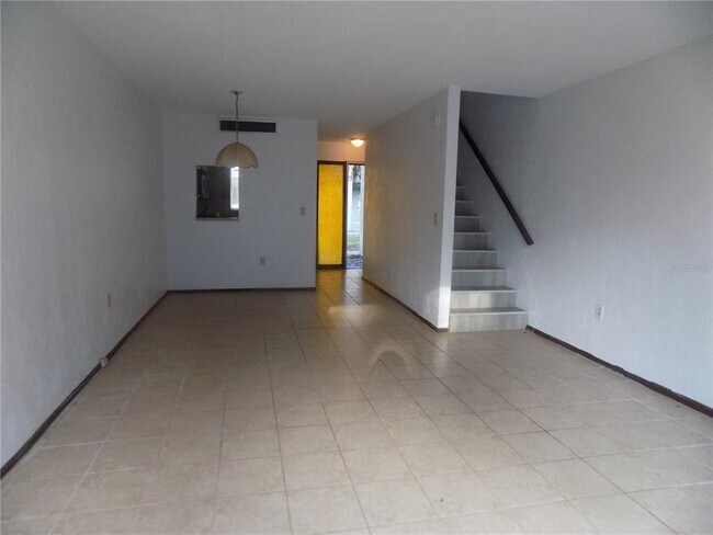 Foto del edificio - 613 SW 75th St