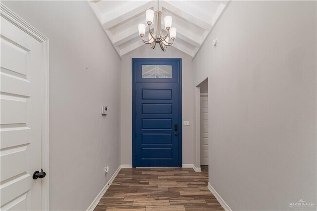 Foto del edificio - 3405 Toffee Ln