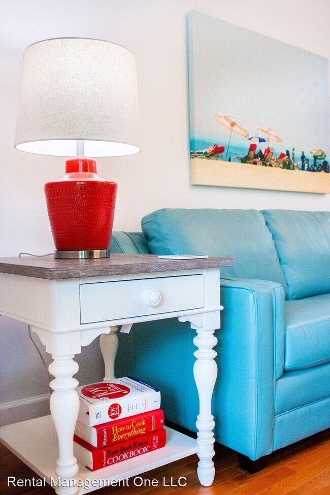 Foto del edificio - 3 br, 3.5 bath House - 213 Midtown Dr