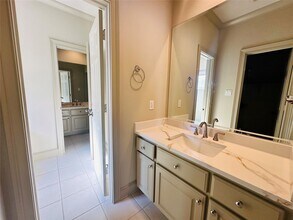 Building Photo - 4 Mariners Ln