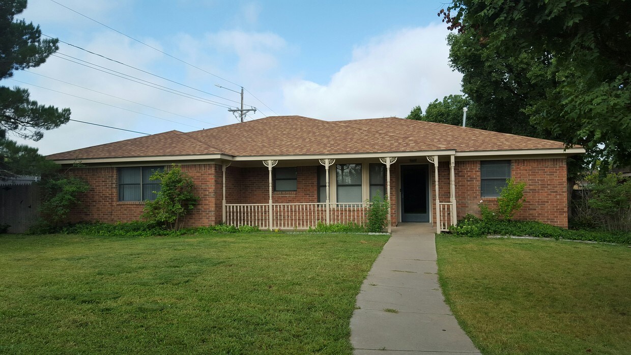 Primary Photo - 3310 Maynor Pl