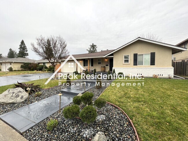 Building Photo - 3 br, 2 bath House - 1708 Pluto Wy