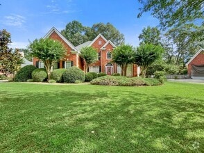 Building Photo - 389 Bridgebrook Ln SW