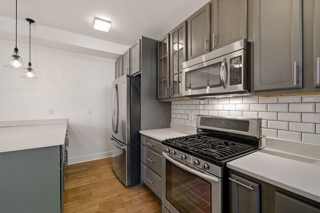 Foto del edificio - 2926 Porter St NW