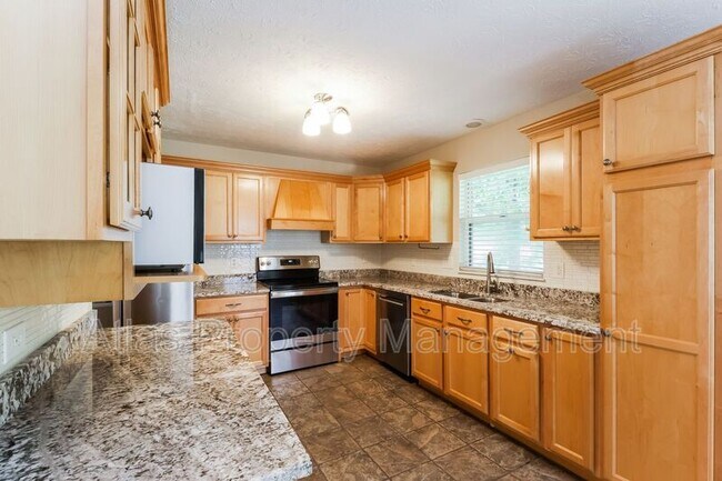 Building Photo - 1194 Creekstone Dr