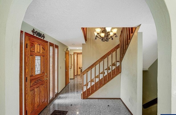Building Photo - 5295 Ponderosa Dr S