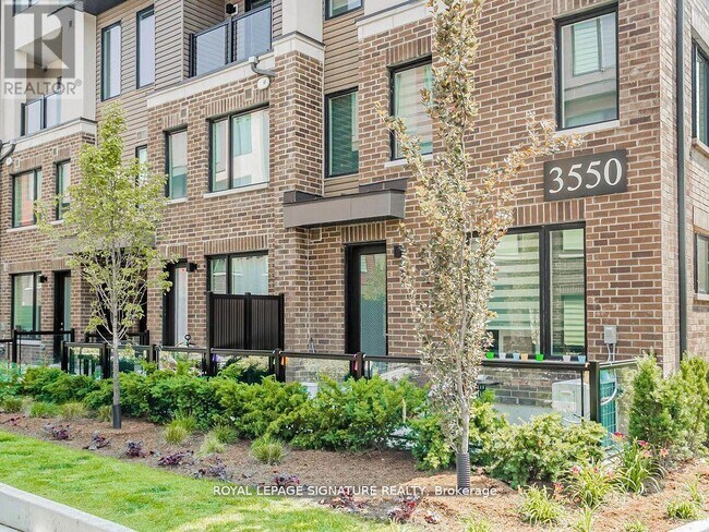 Building Photo - 3550-3550 Colonial Dr
