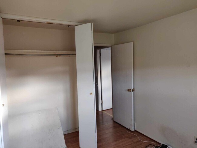 Building Photo - 1429 N 12th St