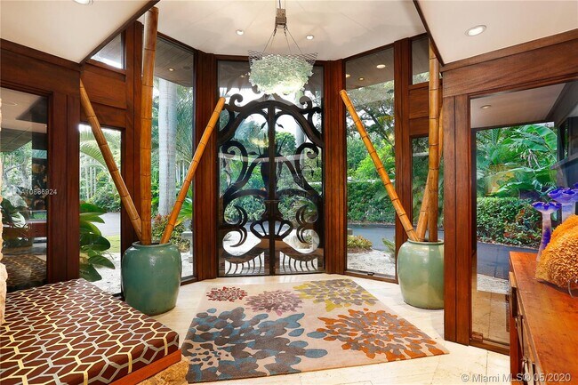 Foto del edificio - 5045 SW 82nd St
