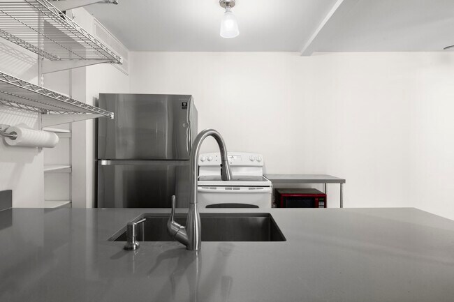 Foto del edificio - 3500 Tangle Brush Dr