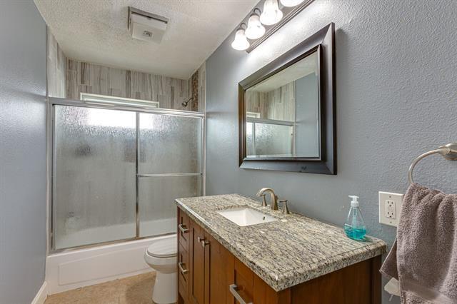 Foto principal - 9621 Rustown Dr
