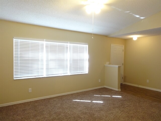 Foto del edificio - 2049 Sierra Street