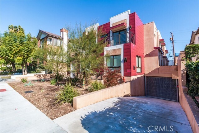 Building Photo - 1212 Viola Ave