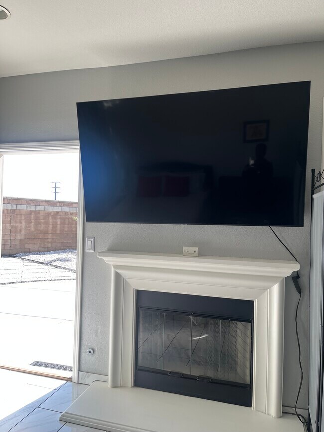 Foto del edificio - 8418 Lourenco Ln