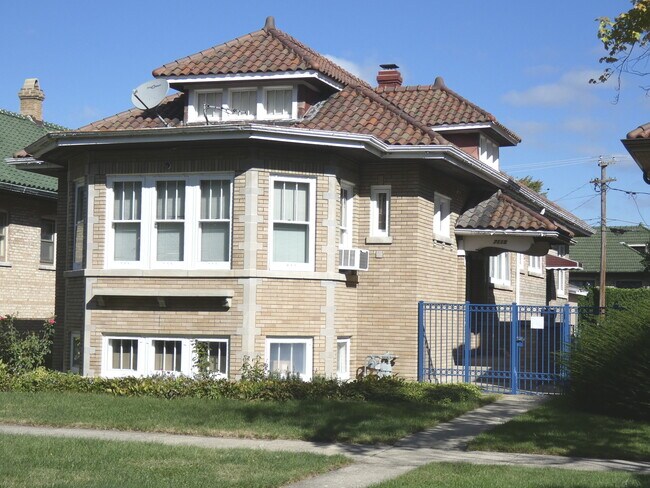 Building Photo - 7119 31st St