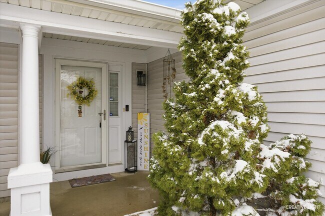 Building Photo - 966 Ainsley Dr