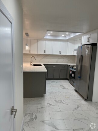 Building Photo - 164 Valdivia Cir
