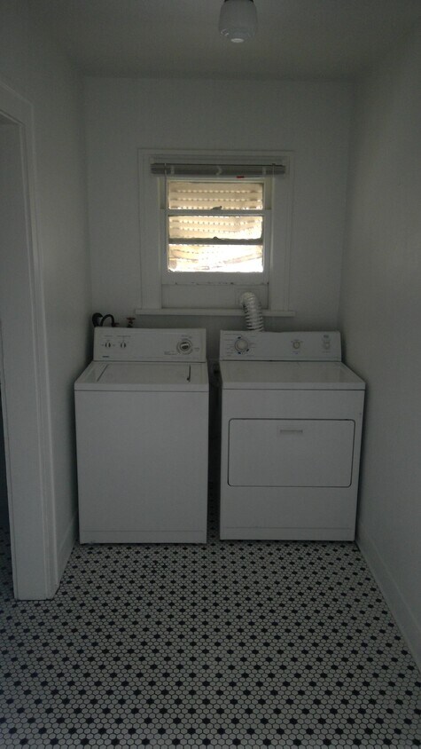 Foto principal - 800 West Lowden Street