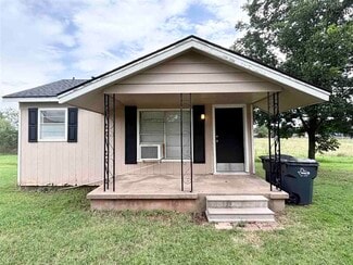 Building Photo - 1513 P B Ln