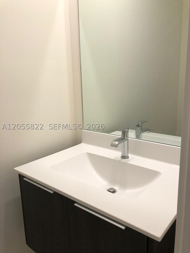 Foto del edificio - 10309 NW 66th St