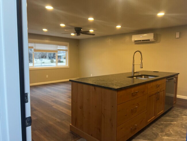 Foto del edificio - 1209-1209 S Elder St