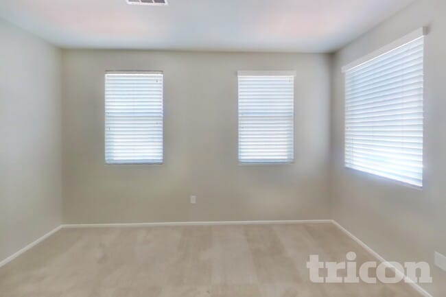 Foto del edificio - 3657 Karissa Heights Pl