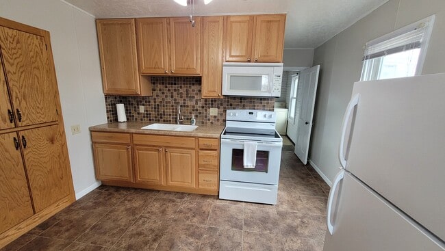 Building Photo - 409