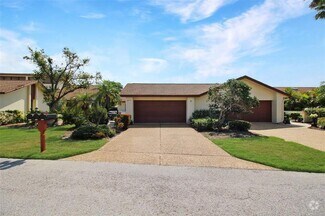 Building Photo - 6019 Courtside Dr