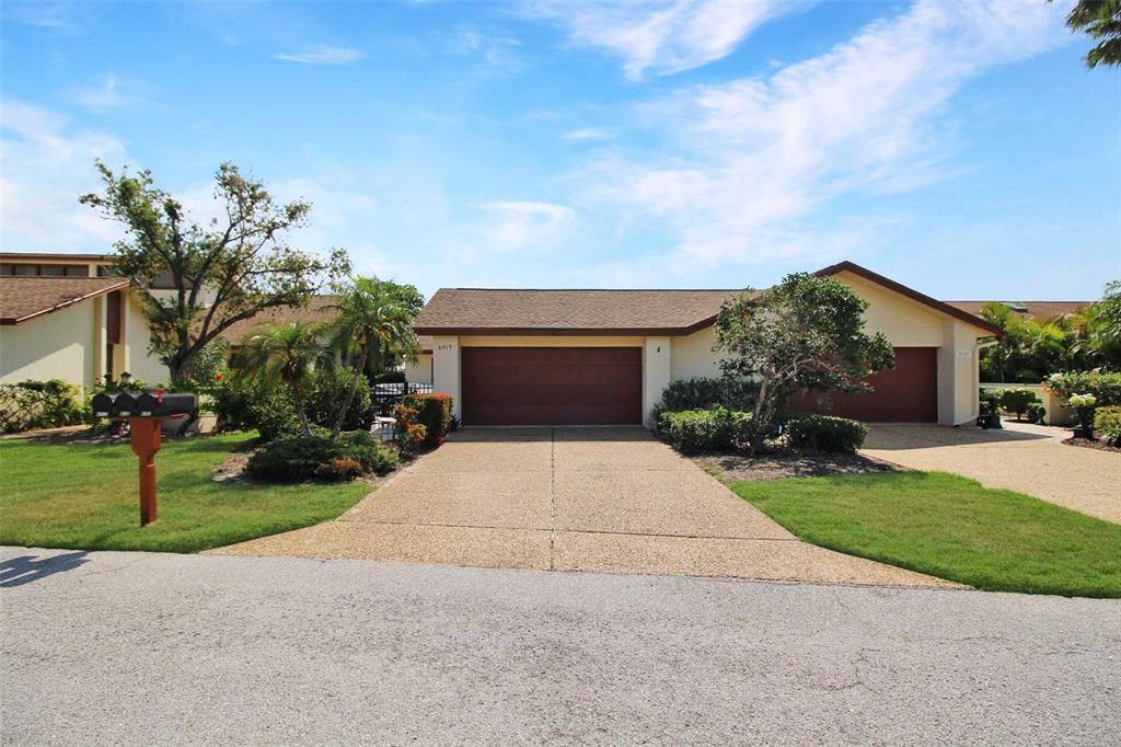 Primary Photo - 6019 Courtside Dr