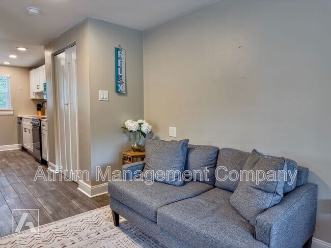 Foto del edificio - 3219 Anderson Rd