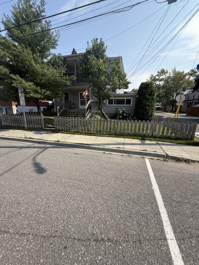 Front of Bldg - 325 Lacasse Av