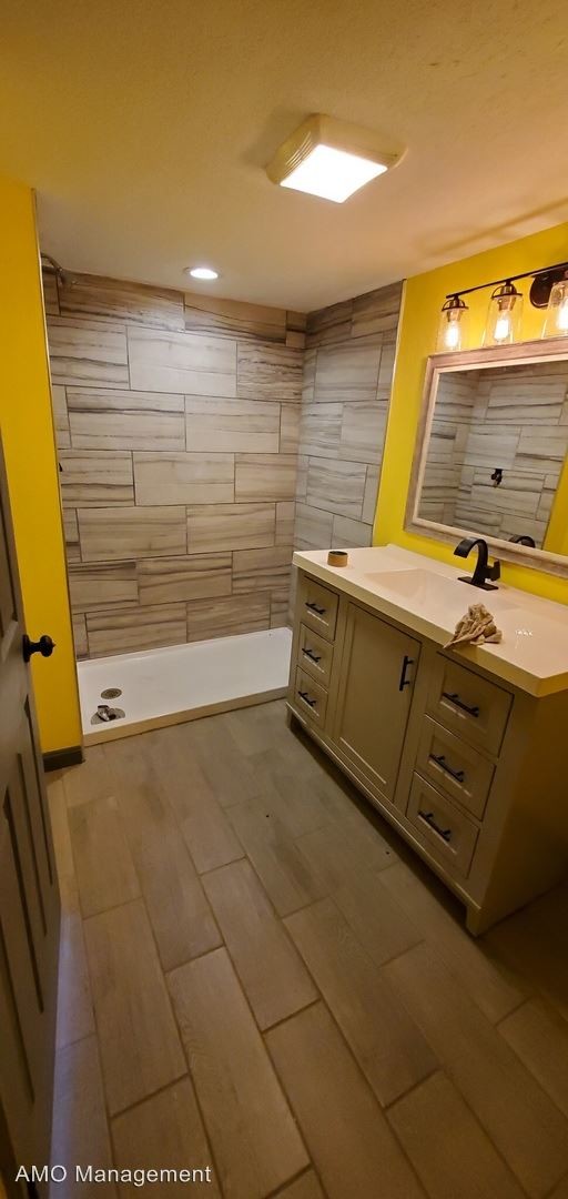 Foto del edificio - 907 Western Ave