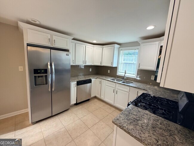 Building Photo - 3567 Brookfield Ln