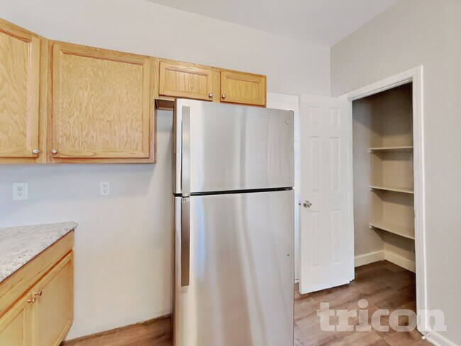 Foto del edificio - 5517 Landreaux Dr