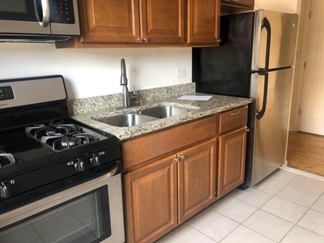Foto del edificio - 68-60 108th St