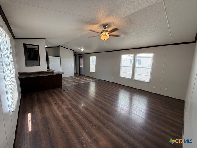 Building Photo - 1035 Ferryboat Ln