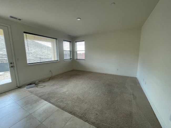 Building Photo - 3238 Vincinato Dr