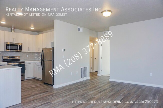 Foto del edificio - One of a Kind One Bedroom Condo on the Boi...