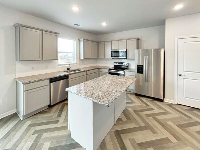 Building Photo - 513 Samuel Lee Ln