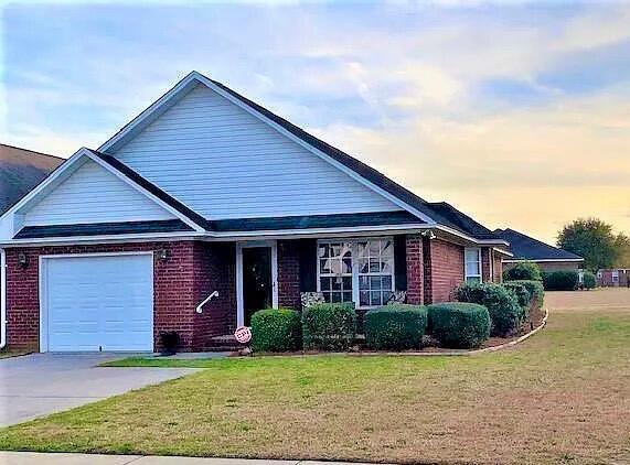 Foto principal - 3432 Landmark Dr