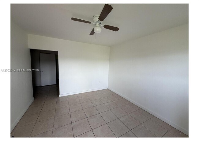 Foto del edificio - 2534 NW 80th St