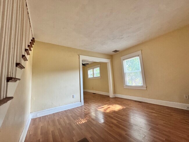 Front Room - 827 W 37th St