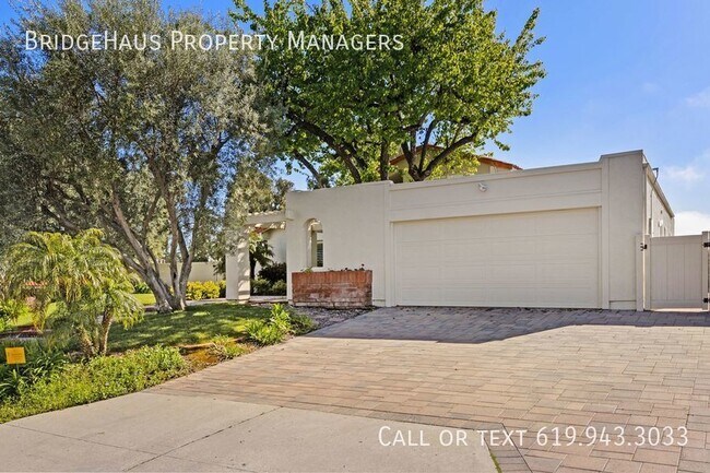 Building Photo - Freshly Revamped Encinitas Home With A Vie...