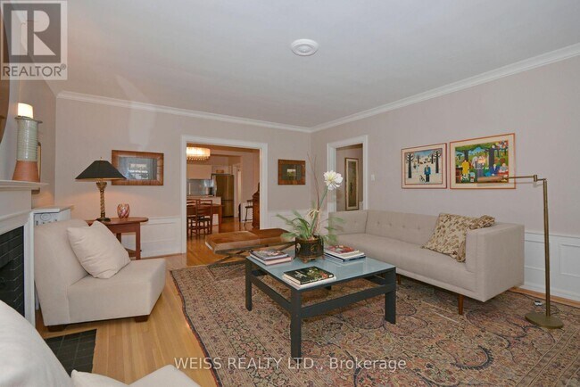 Photo du bâtiment - 34 Edmund Ave